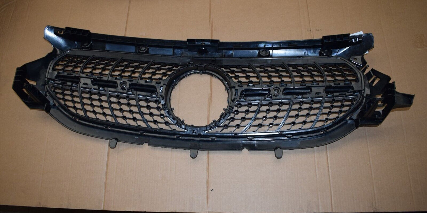 Original Mercedes Kühlergrill Grill GLA W247 Diamantgrill a2478883800