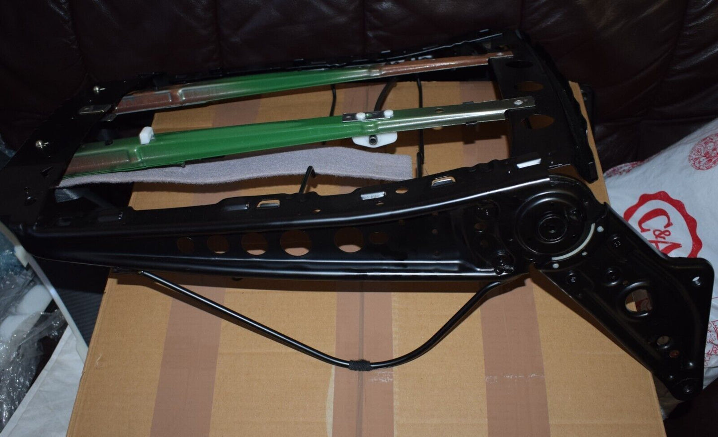 Original Mercedes G Klasse w463 Sitzgestell Lehne Metall Sitz