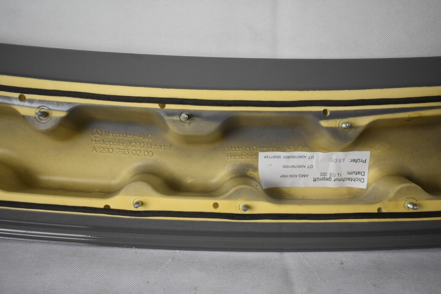 Original Mercedes AMG GT 290 X290 rear Spoiler Unterteil Unterbau Arabergrau