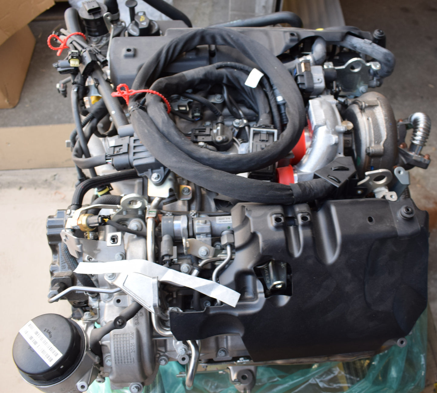 1x Original Mercedes w907 V6 Motor NEU OM642 642.899 A6420106015