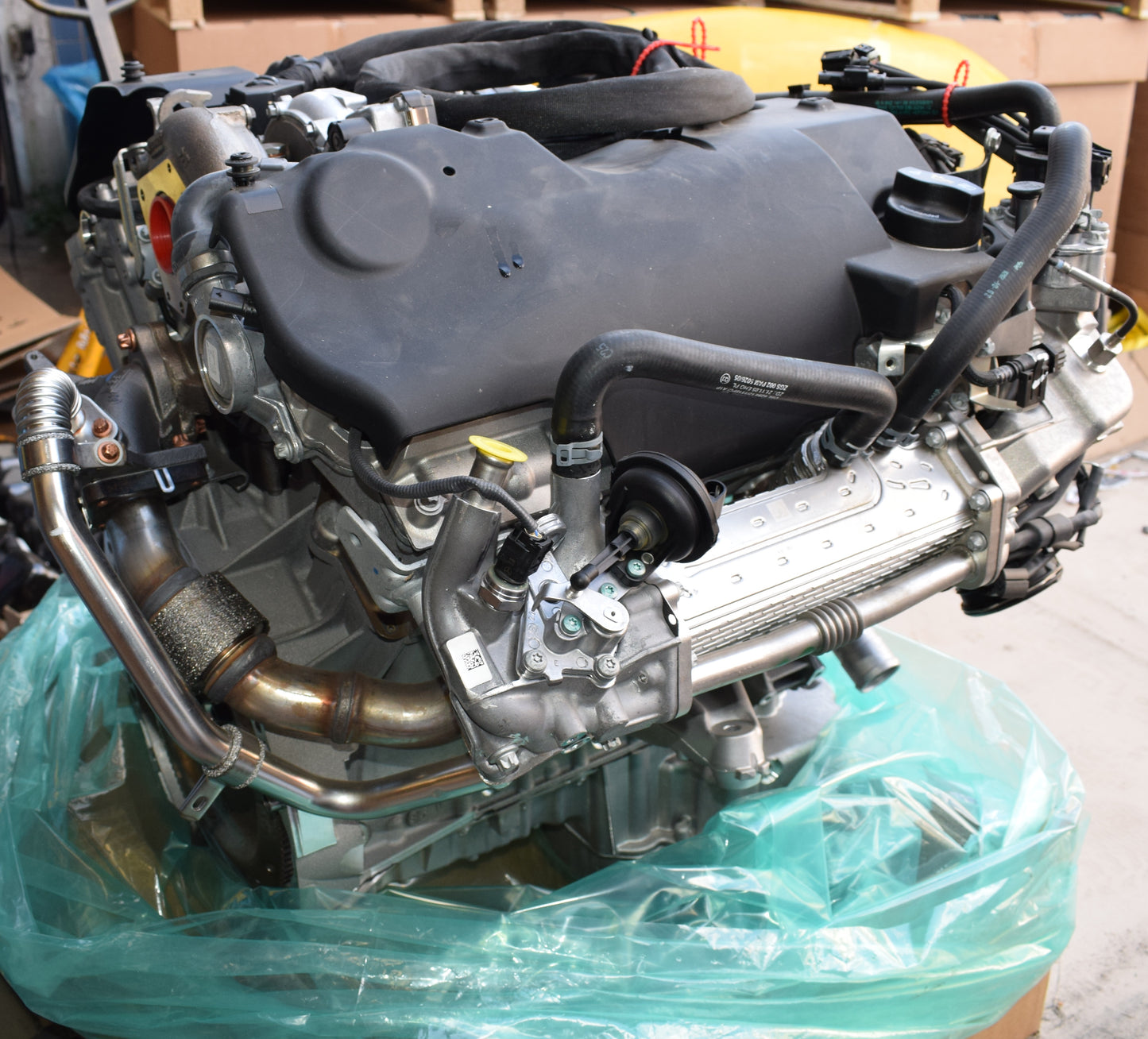 1x Original Mercedes w907 V6 Motor NEU OM642 642.899 A6420106015