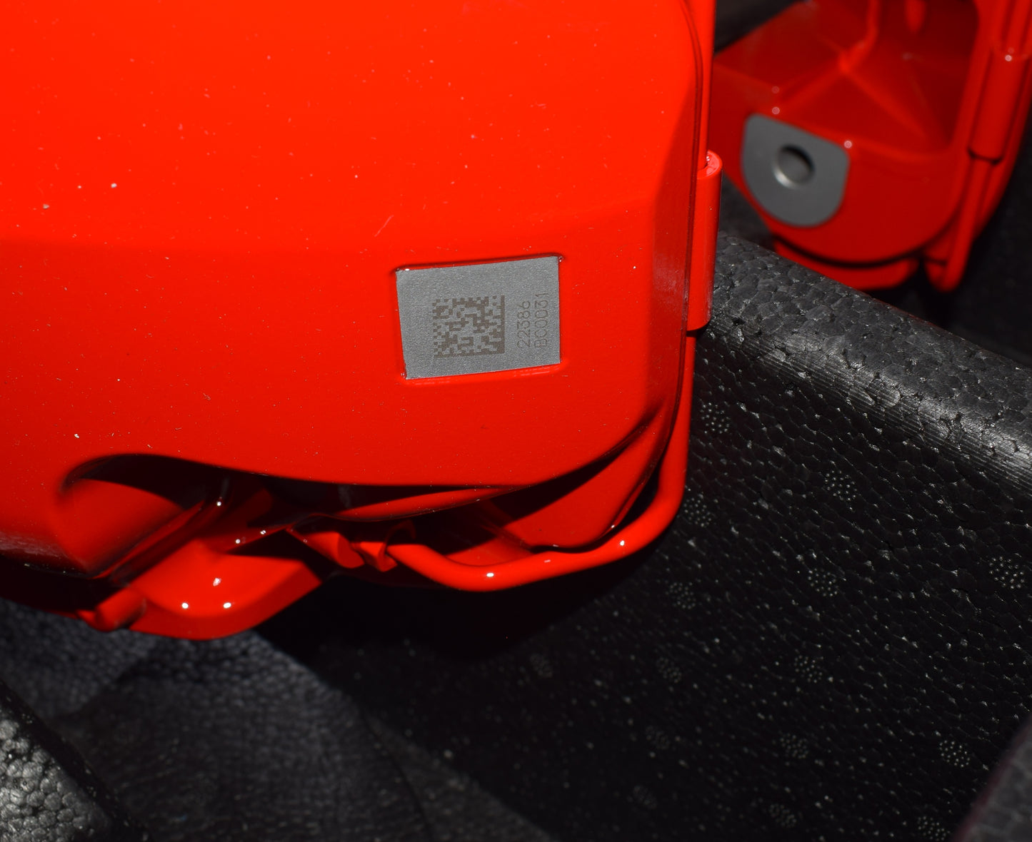 Original Mercedes AMG w223 S63 Bremsen vorne neu Bremssattel Set rot