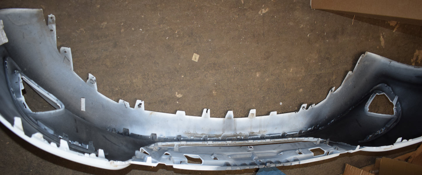 Original Mercedes w447 Vito Stoßstange Stoßfänger Mopf 2 a4478805203 weiss
