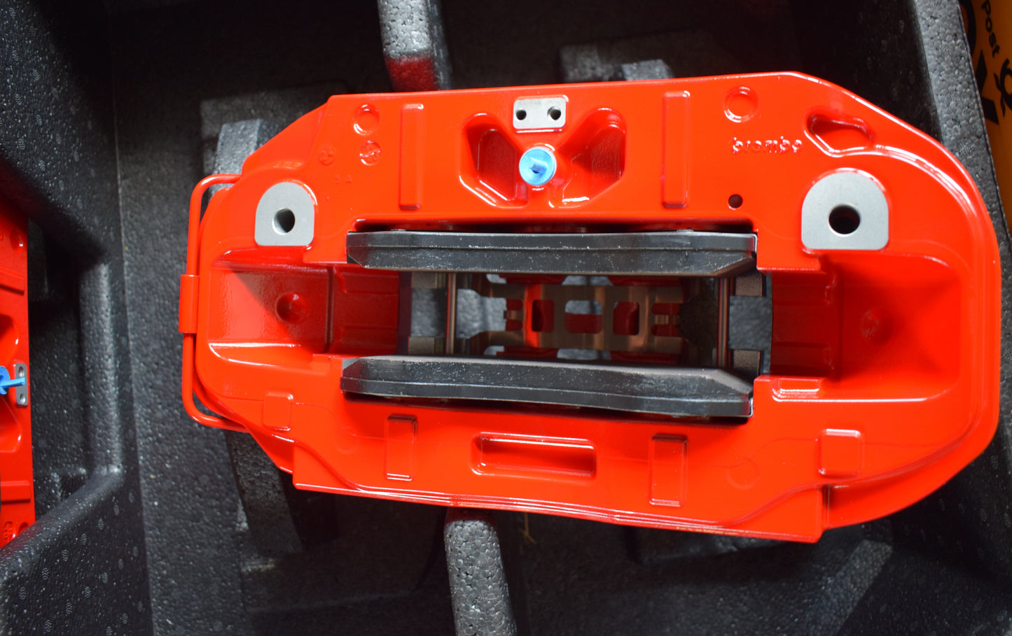 Original Mercedes AMG w223 S63 Bremsen vorne neu Bremssattel Set rot