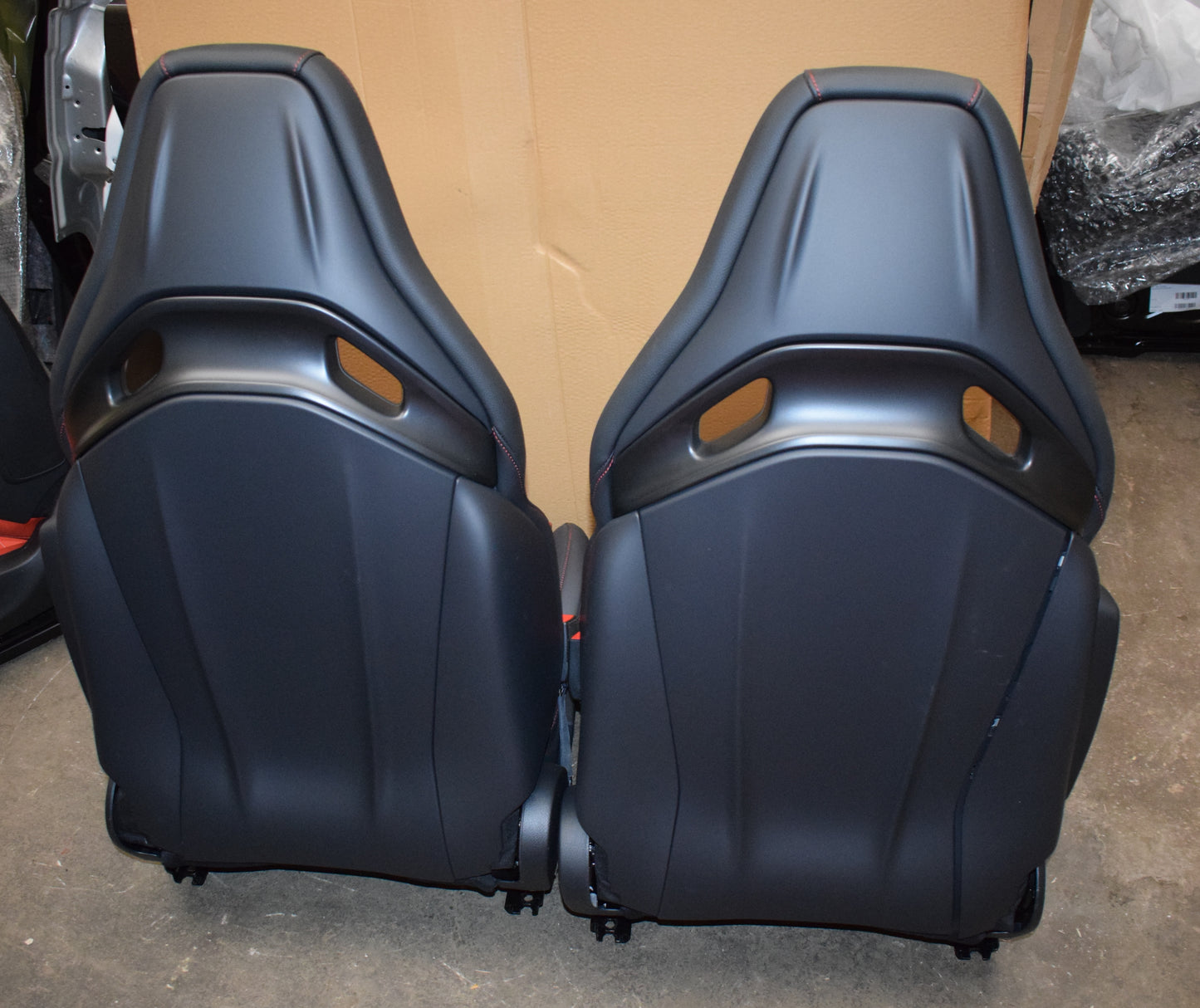 Mercedes AMG A Klasse Performance Sitze w177 A45 OEM Seats rot