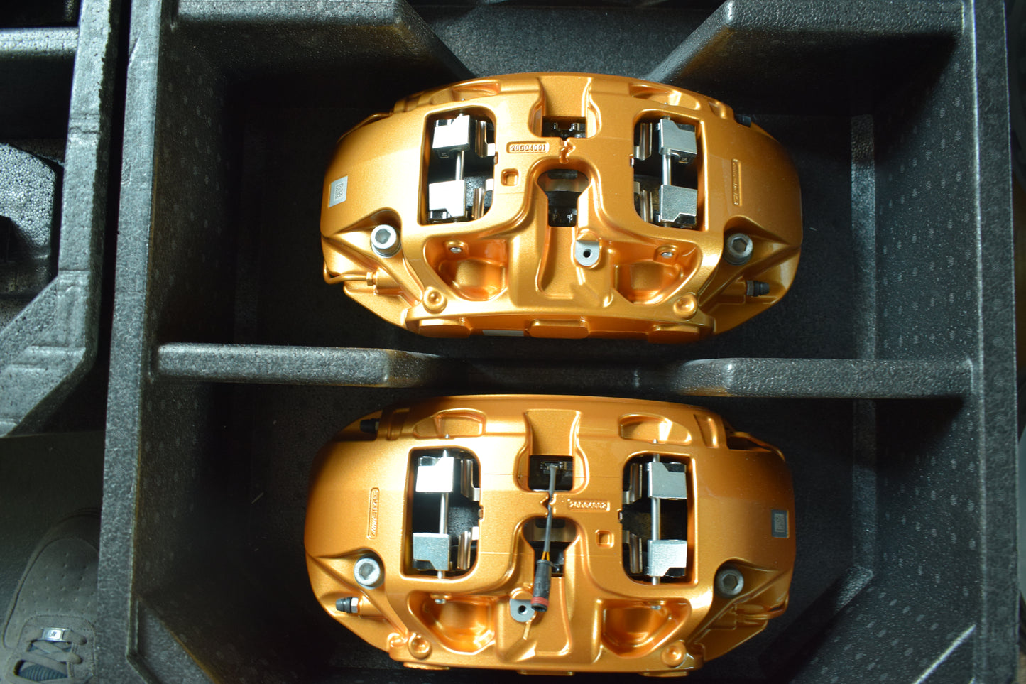 Original Mercedes AMG w297 EQS Bremsen vorne neu Bremssattel Set gold