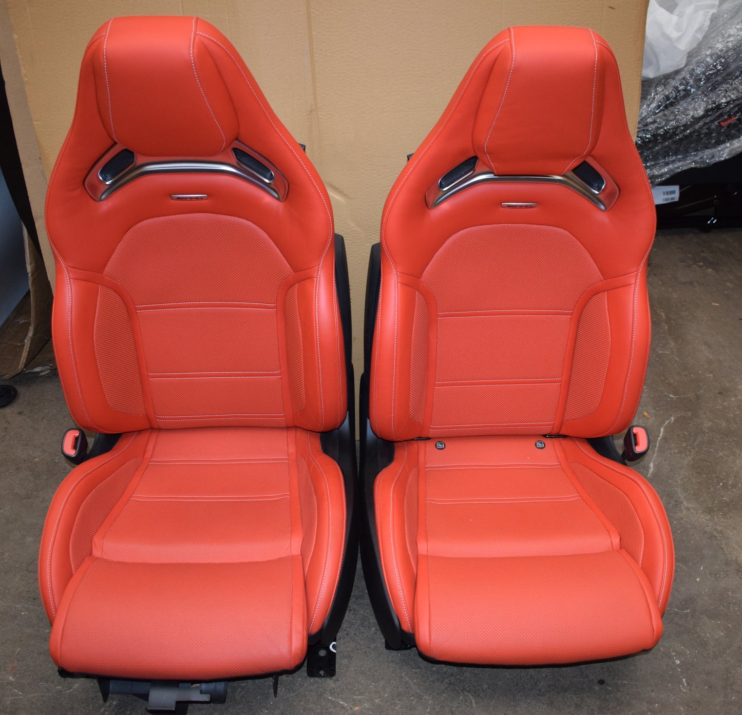 Mercedes AMG Performance Sitze SL R232 OEM Seats rot SL63