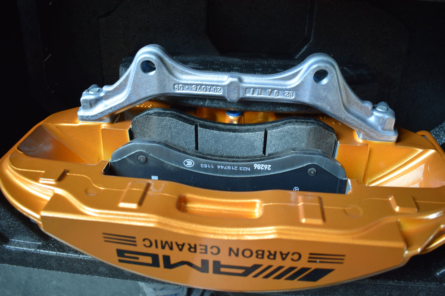 Original Mercedes AMG w297 EQS Bremsen vorne neu Bremssattel Set gold