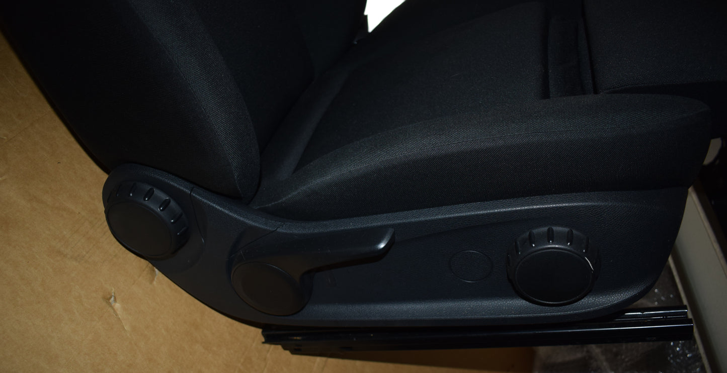 Original Mercedes w907 Beifahrersitz Sitz Sprinter Komfort vorne rechts stoff