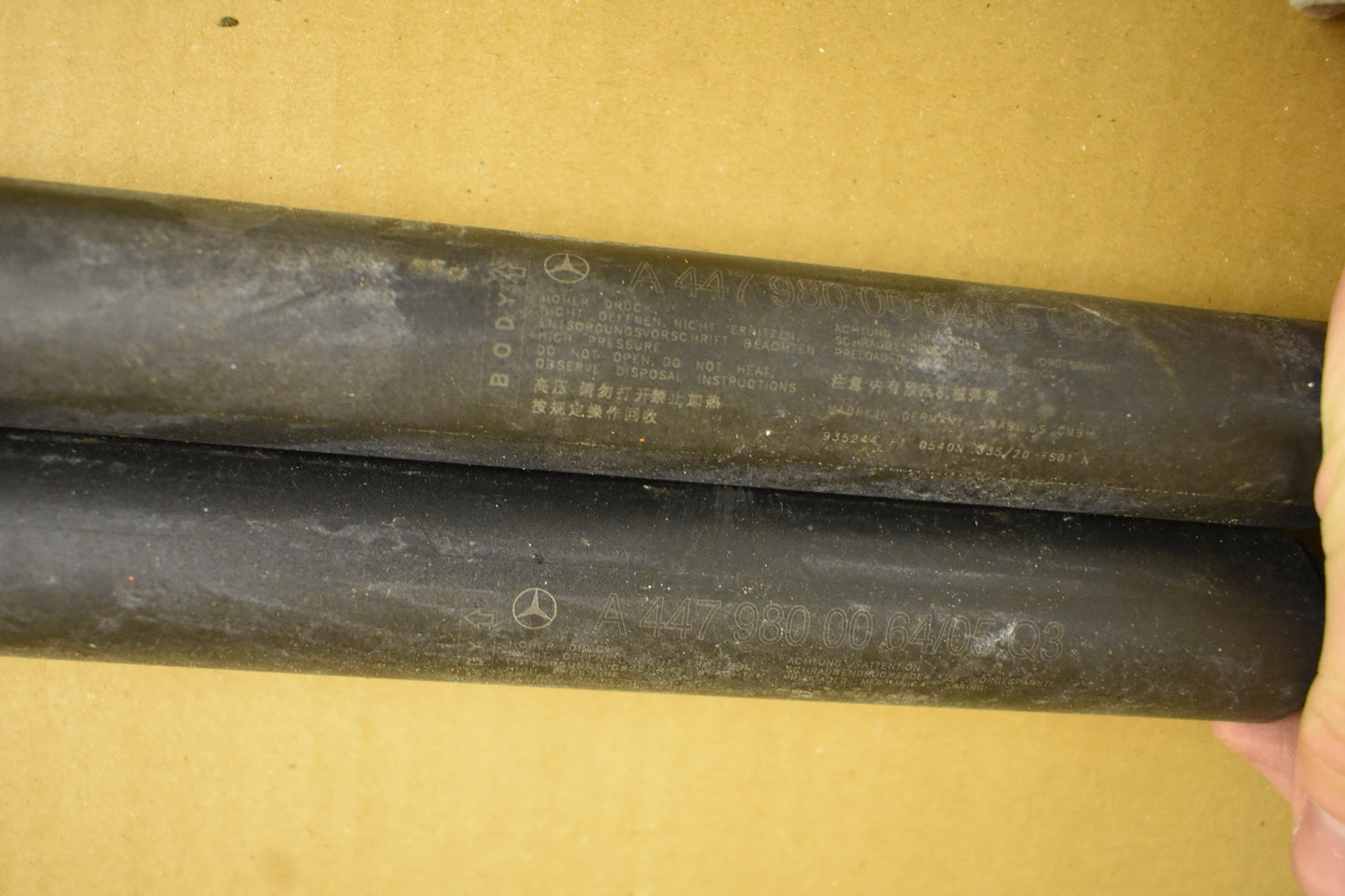Original Mercedes w447 V Klasse Dämpfer hinten elektrisch Heckklappe a4479800064