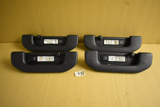 4x Original Mercedes w447 Vito a0998150100 Griff Halteleiste licht Fond