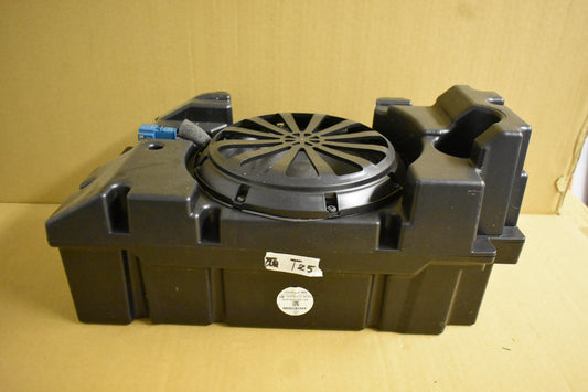 Original Mercedes w447 V Klasse Subwoofer a4478270260