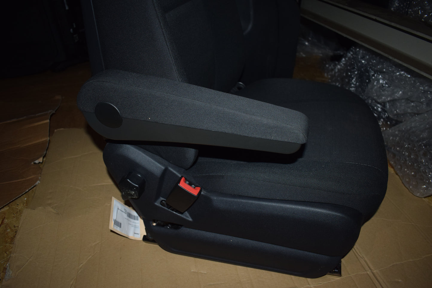 Original Mercedes 906 Mopf Sprinter Fahrersitz Sitz Stoff vorne links