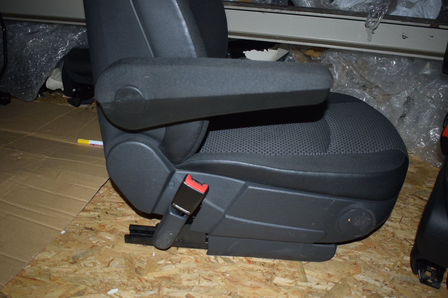 Original Mercedes w639 Fahrersitz Sitz vorne links mit Armlehne