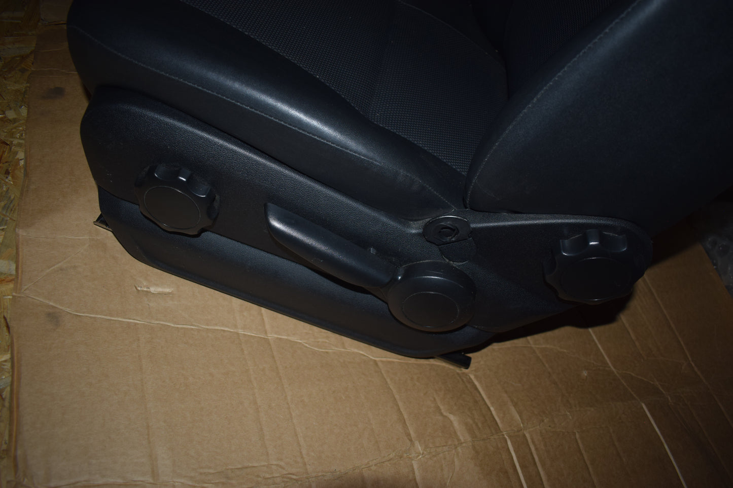Original Mercedes w906 Sprinter Fahrer Sitz Kunstleder links
