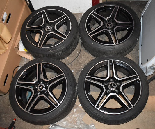 Original Mercedes w177 A Klasse Winterräder 235 40 18 Zoll AMG