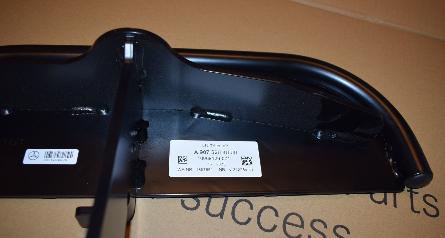 Neu Original Mercedes Trittbrett Trittstufe w907 w906 Sprinter A9075204000