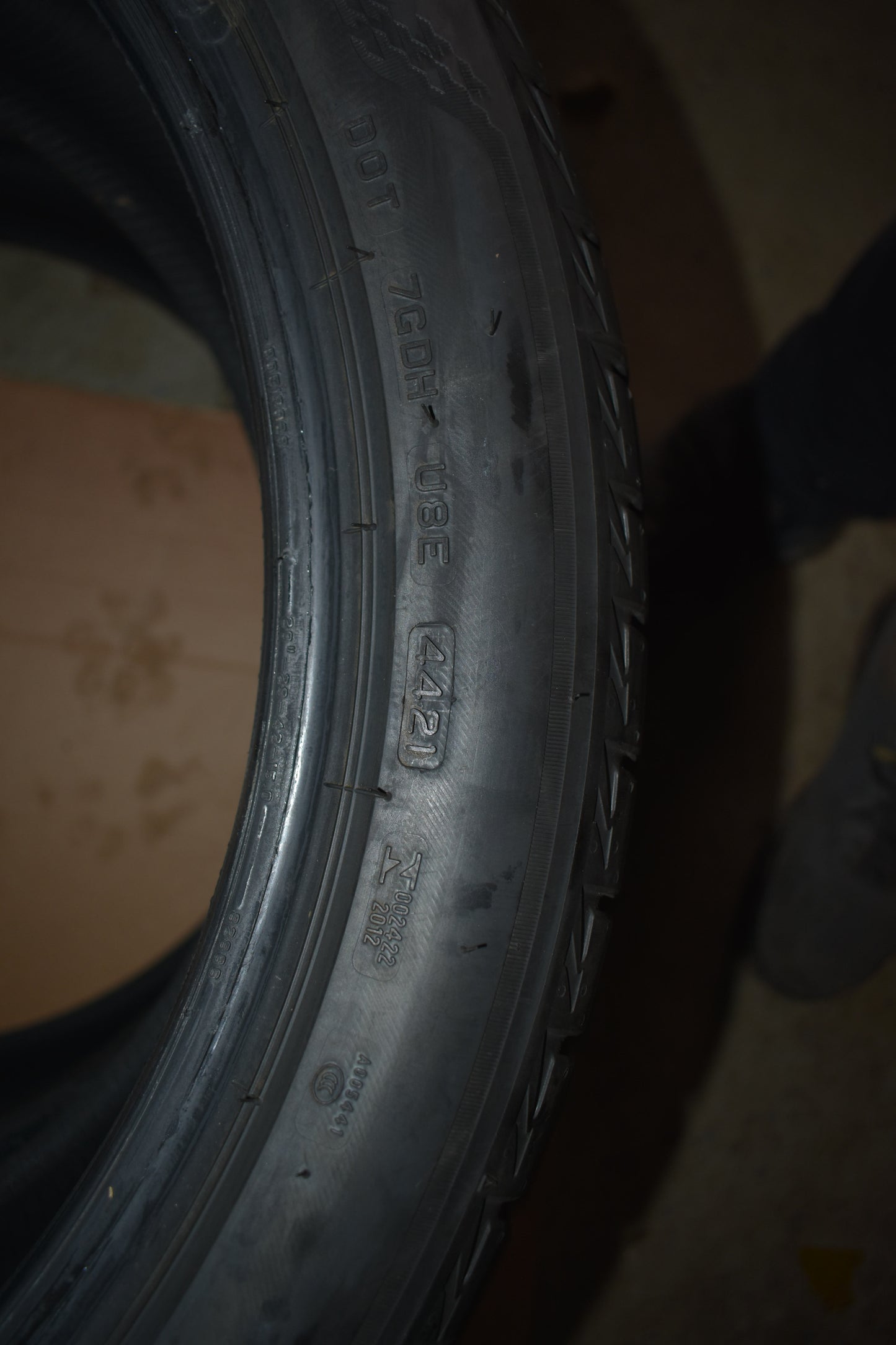 2x Bridgestone Sommerreifen unbenutzt 255 40 20 101Y MO-S