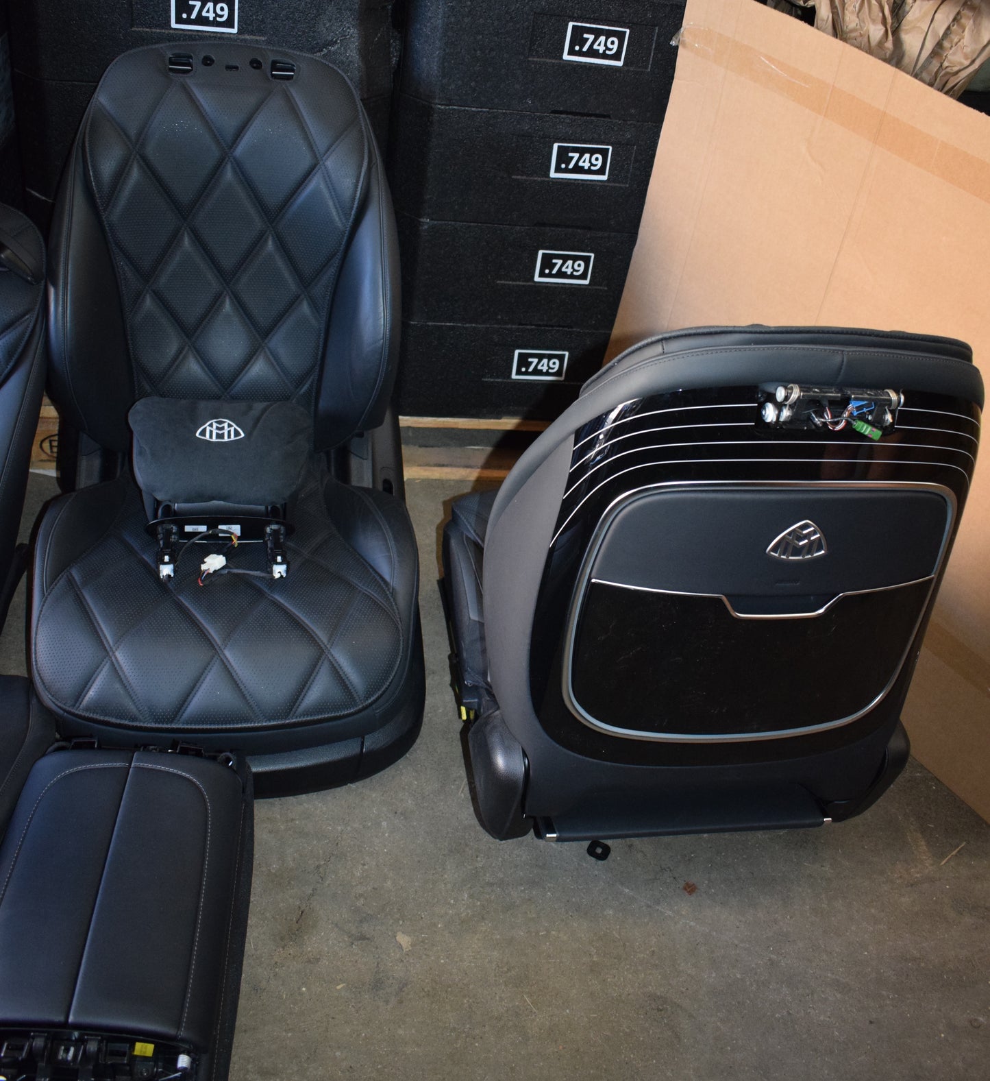 Original Mercedes Maybach Sitze Tische hinten vorne w223 Interior