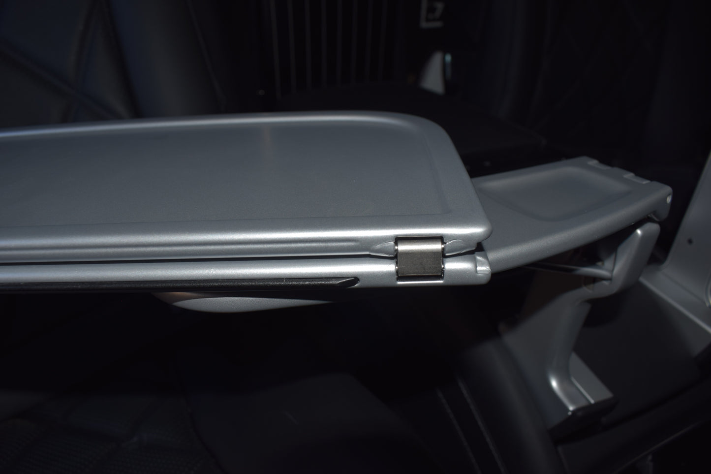 Original Mercedes Maybach Sitze Tische hinten vorne w223 Interior