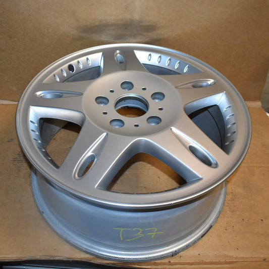 1x Original Mercedes w463 G Klasse Alufelge A4634011002 7,5Jx18 ET63 Felge