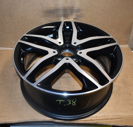 1x Original Mercedes Alufelge GLA w156 Felge a1564010100 7Jx18 ET46