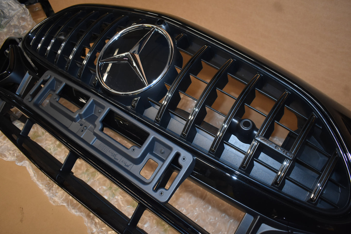 Original Mercedes AMG SL63 AMG Stoßstange vorne Bumper schwarz Panamerica