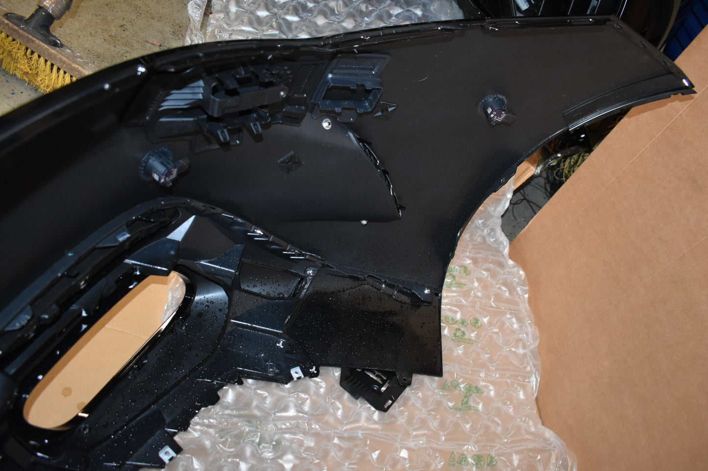 Original Mercedes AMG SL63 AMG Stoßstange hinten schwarz neuwertig