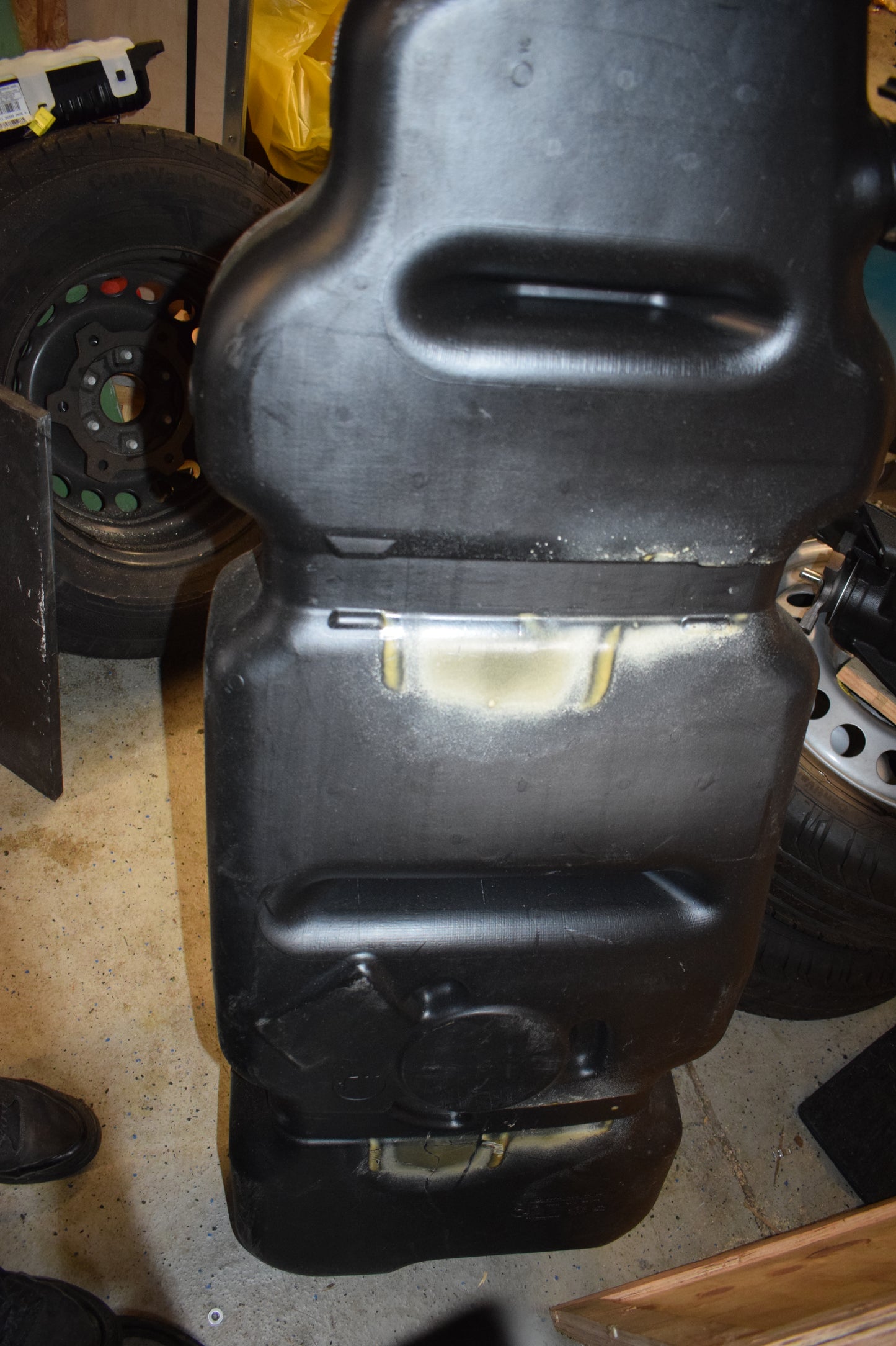 Original Mercedes w447 Tank Diesel a4474705600 70 Liter Tank a4474700594