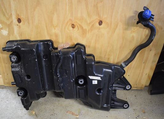 Original Mercedes w447 Tank AdBlue Behälter A4474704102 wie neu