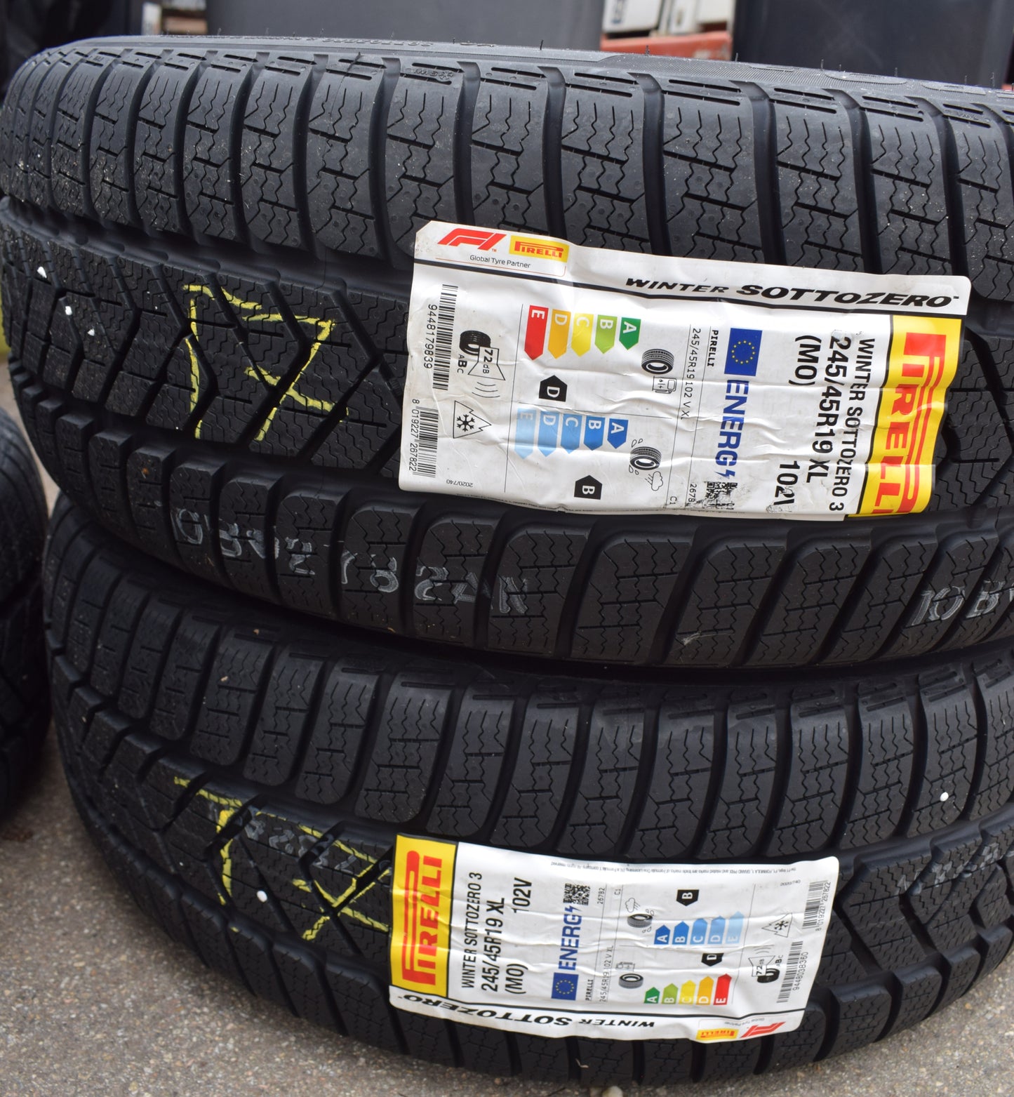 Original Mercedes w447 Felgen 19 Zoll V Klasse Räder AMG 245 45 19 Pirelli Winter