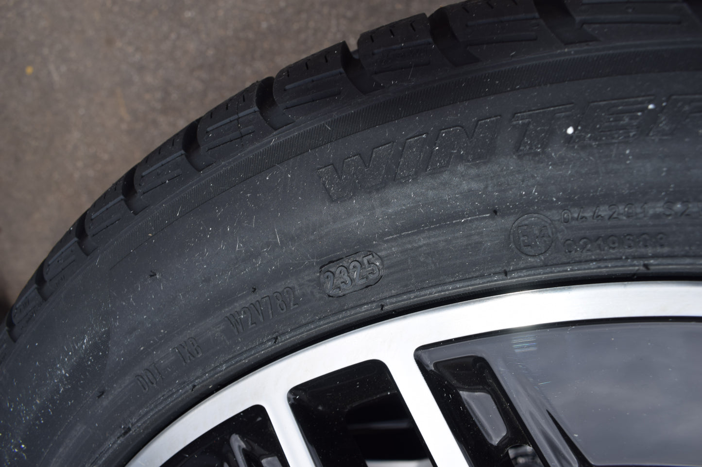 Original Mercedes w447 Felgen 19 Zoll V Klasse Räder AMG 245 45 19 Pirelli Winter