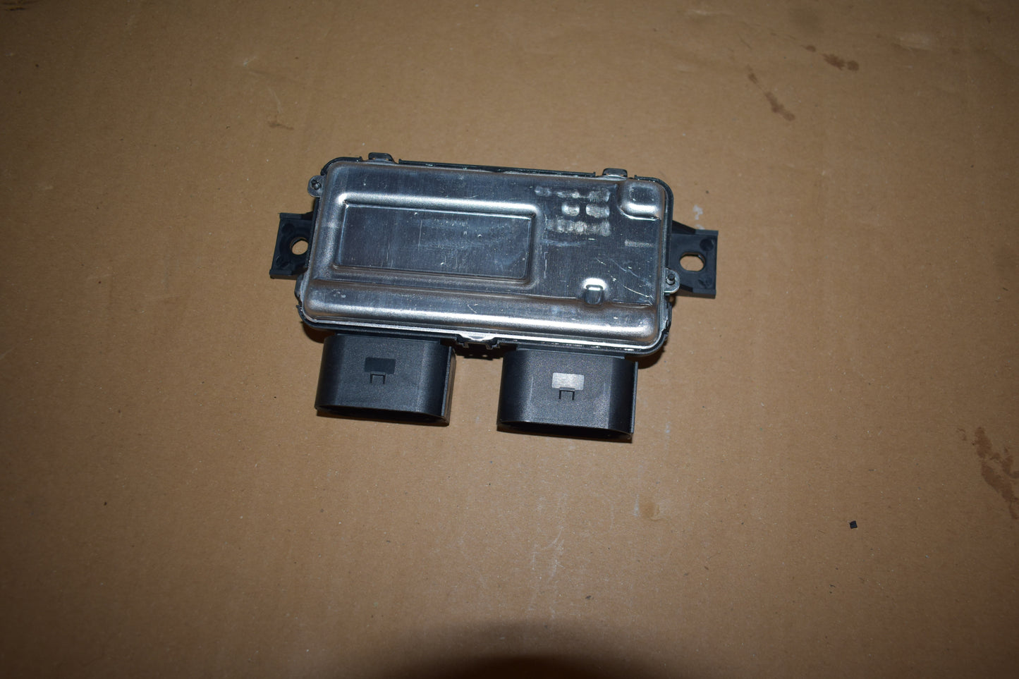 Original Mercedes w447 Steuergerät A0009008214 Kraftstoffpumpe