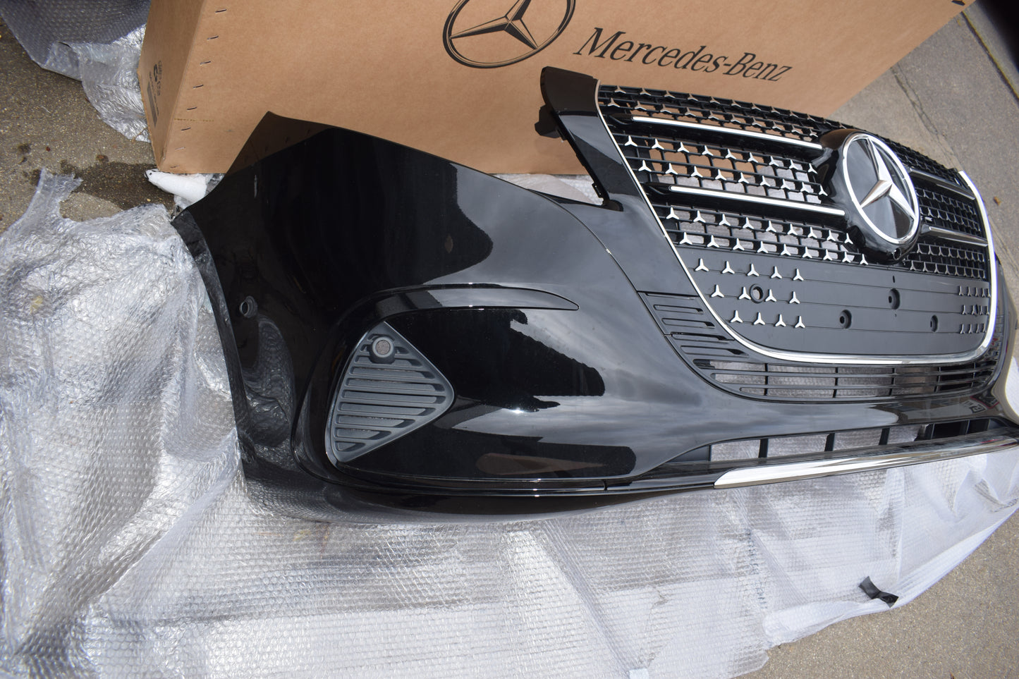 Original Mercedes V klasse w447 Schwarz Stoßstange Mopf 2 Vito