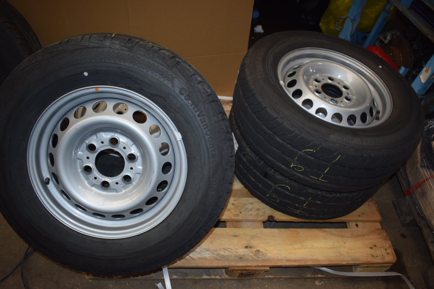 Sprinter 235 65 16 c RDK Sommerreifen Wohnmobil w907 w910 w906