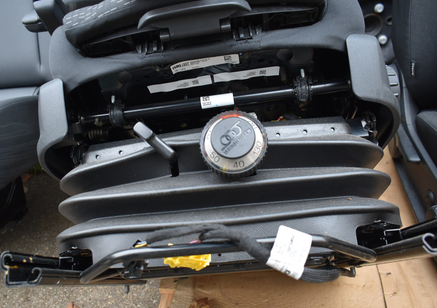 Original Mercedes w907 w910 Schwingsitz Maturin Fahrersitz vore links