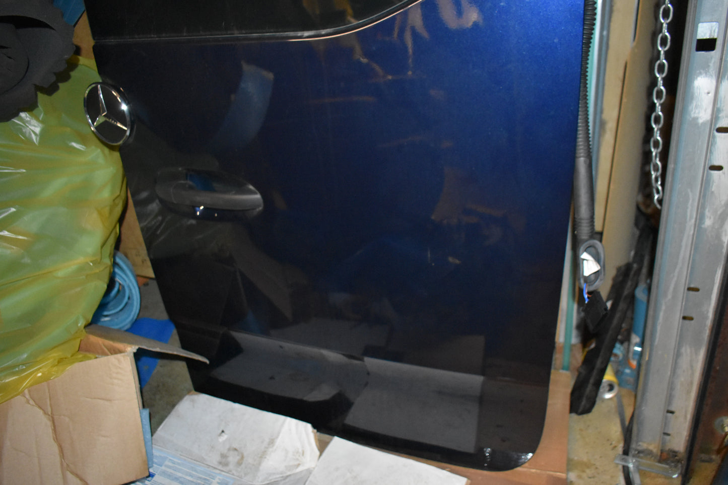 Original Mercedes w907 Sprinter Hecktür rechts Canvasitblau