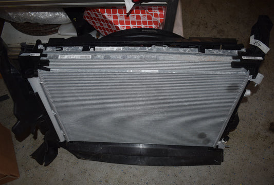 Original Mercedes Klima w447 Vito w447 Kühlerpaket A0999067903 a4475040200