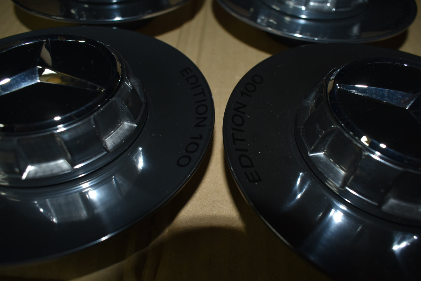 4x Original Mercedes w223 S Klasse Nabendeckel Edition 100