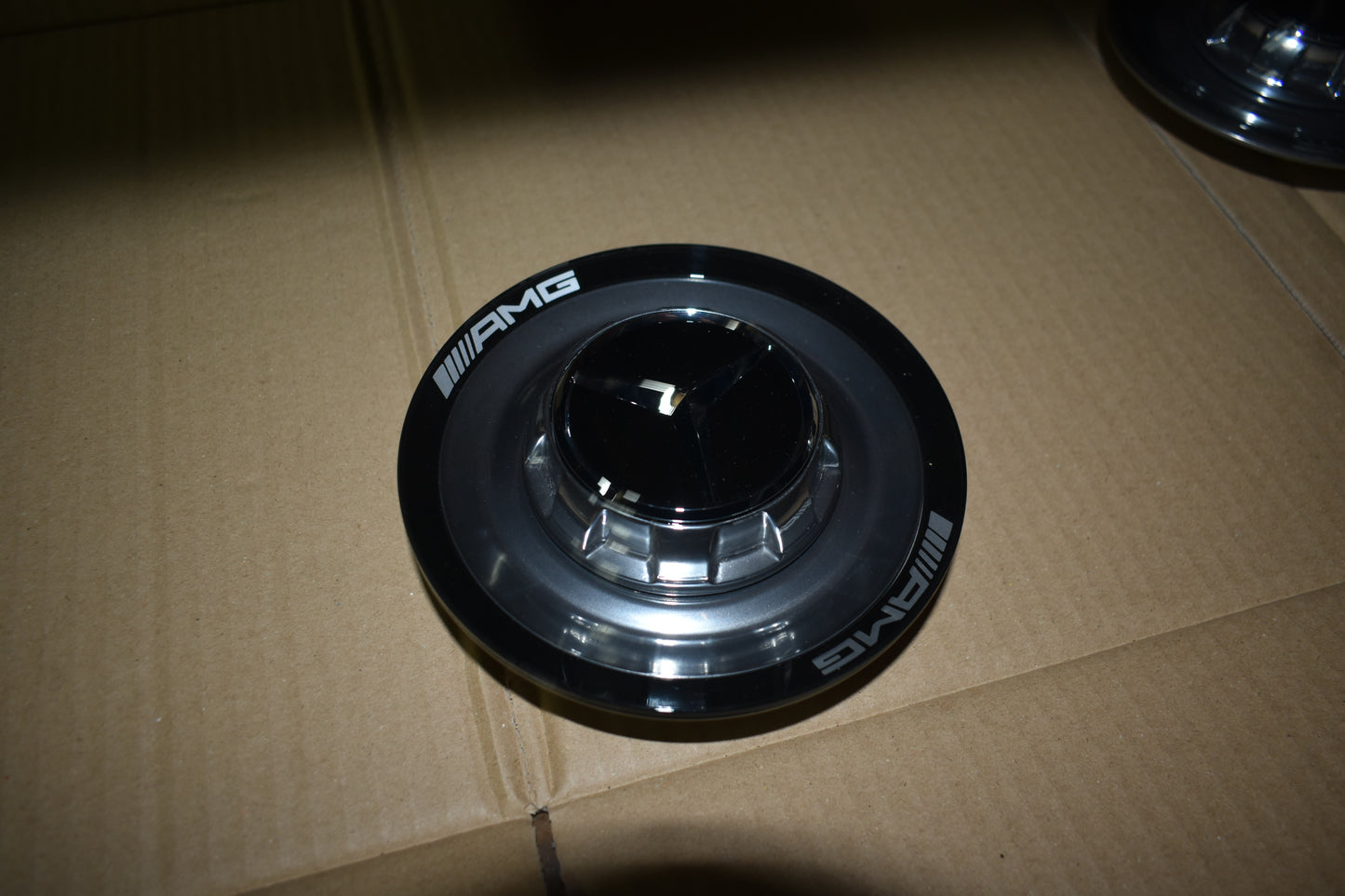 1x Original Mercedes AMG w223 w192 w232 Nabendeckel a0004006400