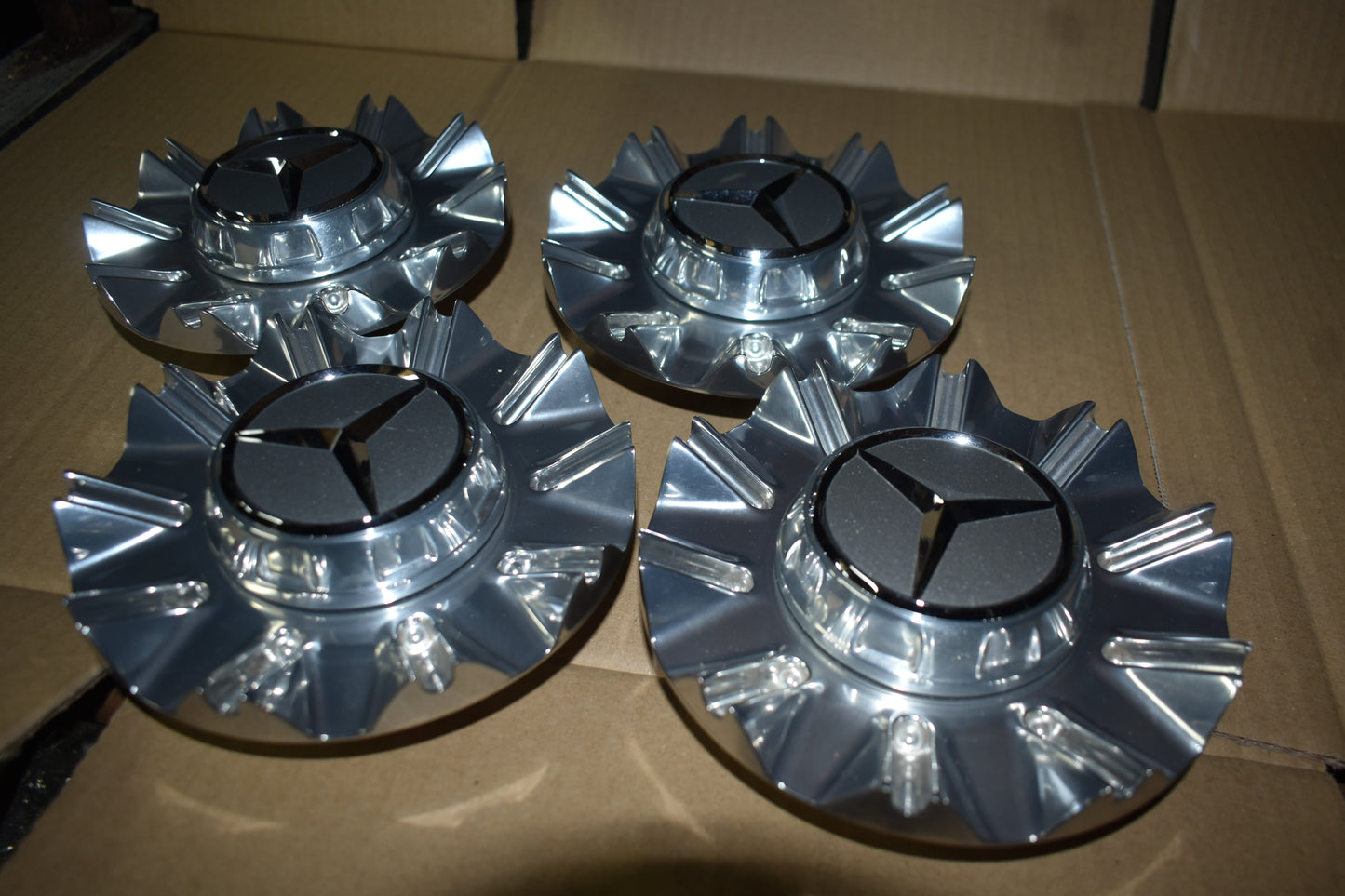 4x Original Mercedes w223 S Klasse Nabendeckel a2234000400