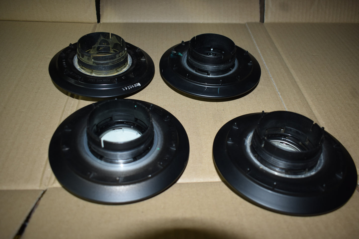 4x Original Mercedes  Nabendeckel a0004001100 Schwarz Matt