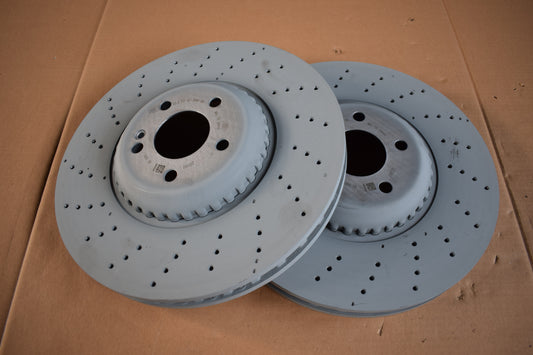 Original Mercedes Bremsscheibe vorne w257 w213 w238 belüftet E53