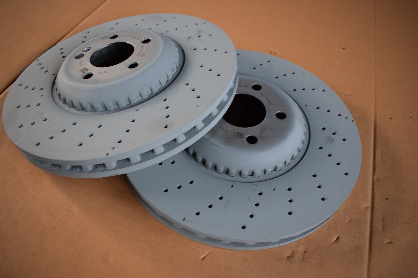 Original Mercedes Bremsscheibe vorne w257 w213 w238 belüftet E53