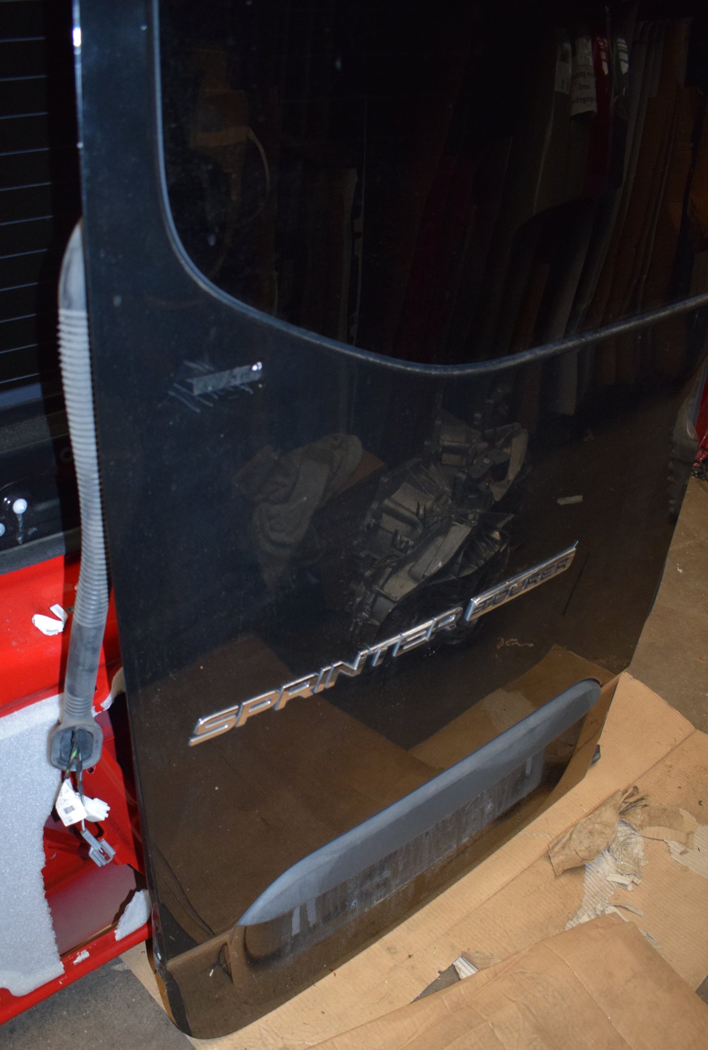 Original Mercedes w907 w910 Sprinter Hecktür Tür hinten a9077405500 Obsidianschwarz