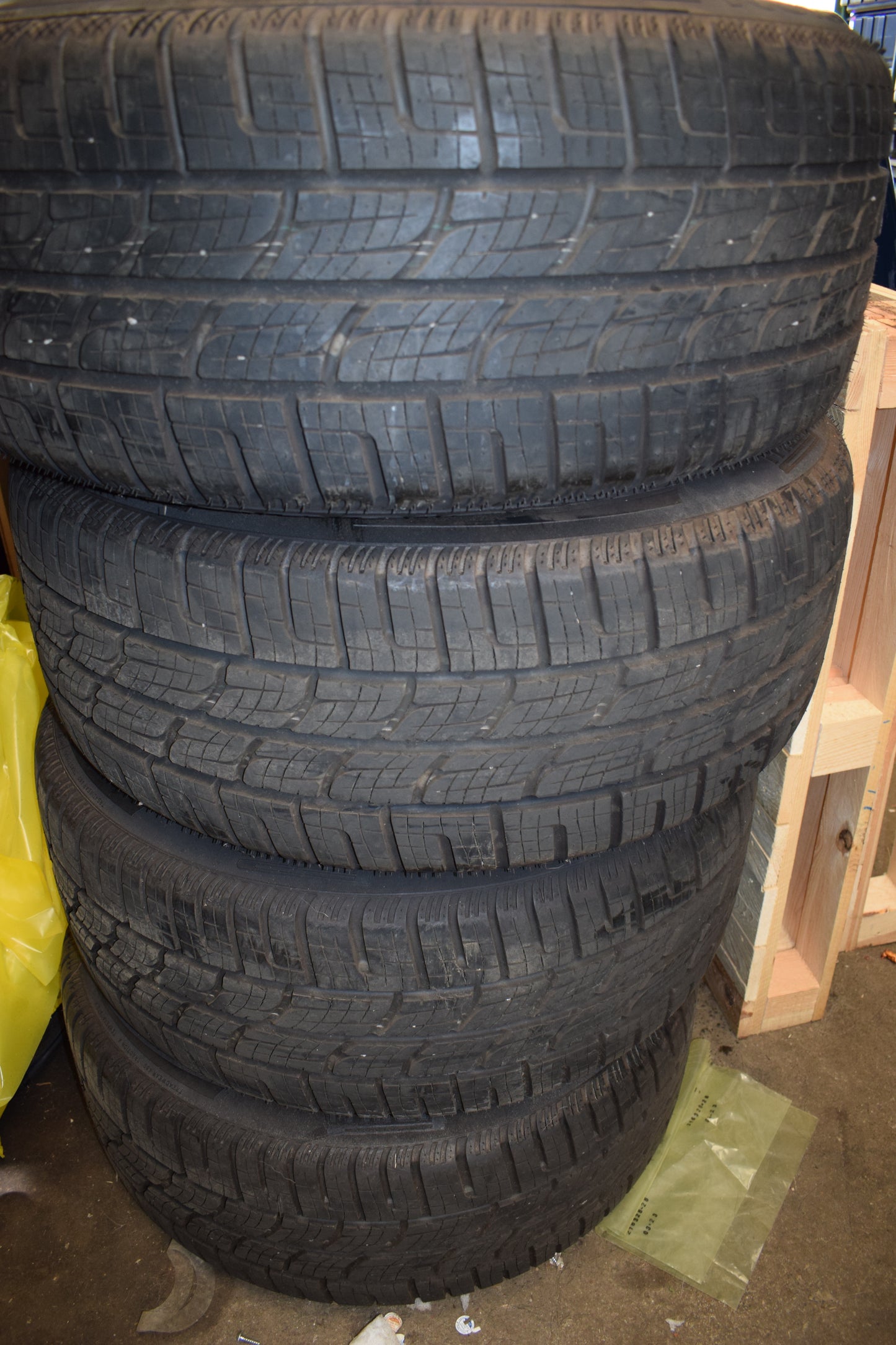 Original Mercedes G Klasse w463 19 Zoll Original AMG Räder Pirelli schwarz matt