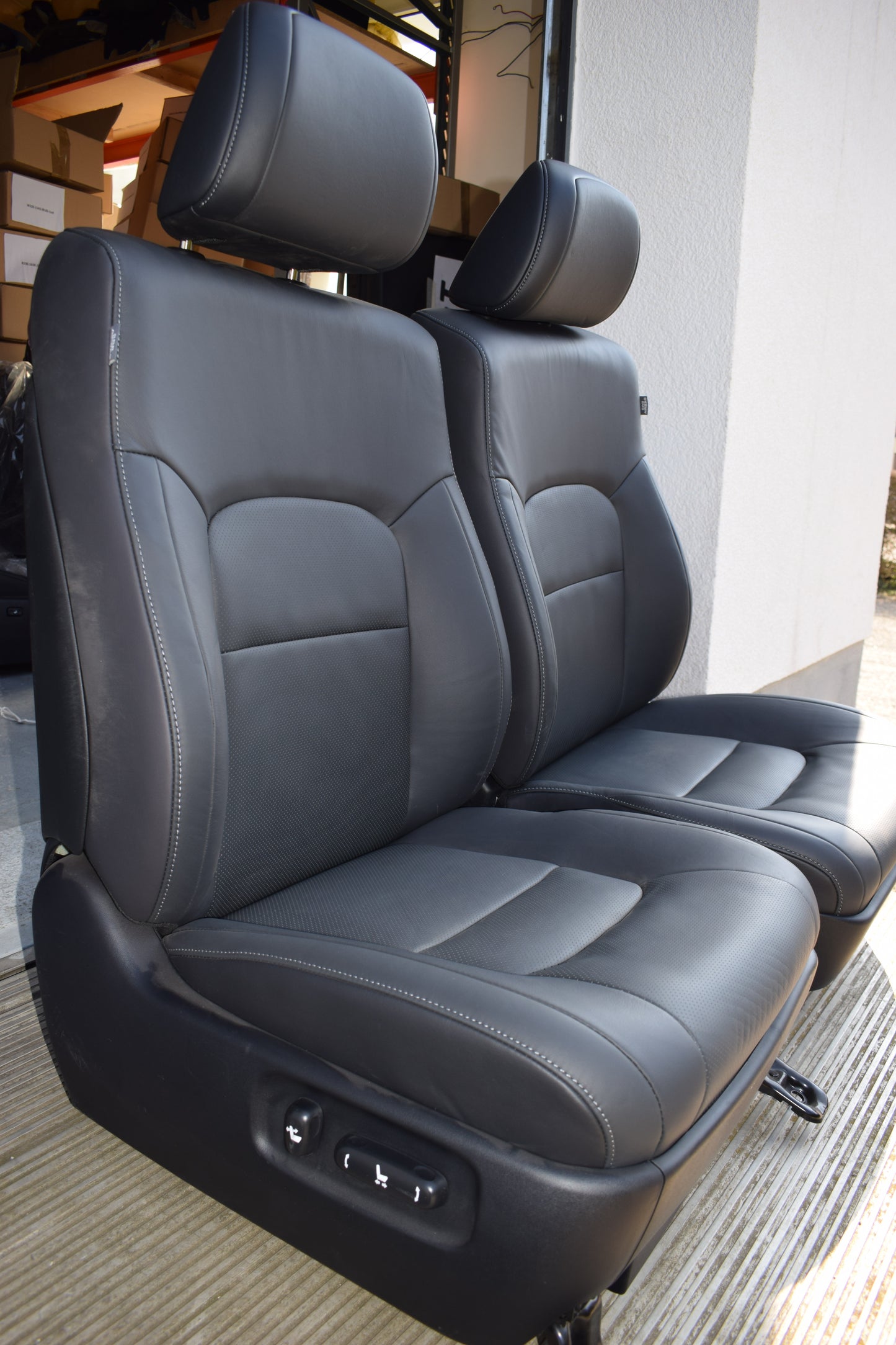 Toyota Landcruiser 200 LC200 Leder Sitze Innenaussattung Leder original