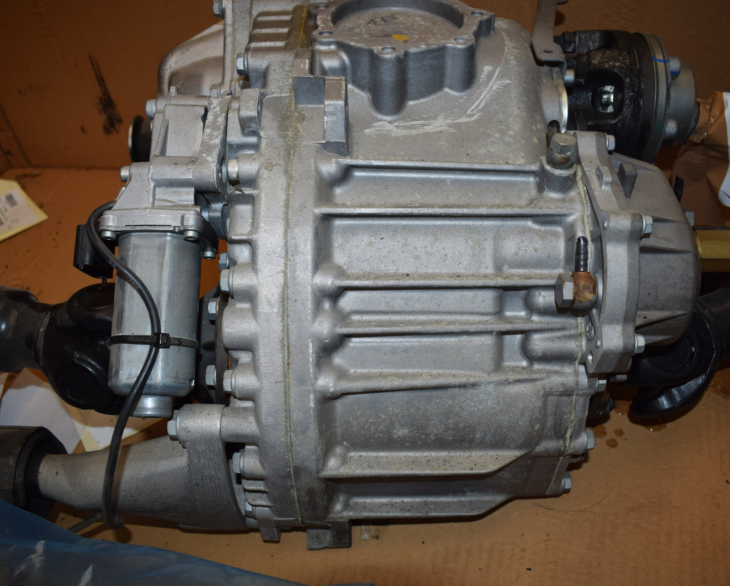 Original Mercedes w463 350d Verteilergetriebe 750.654 G Klasse Getriebe 642