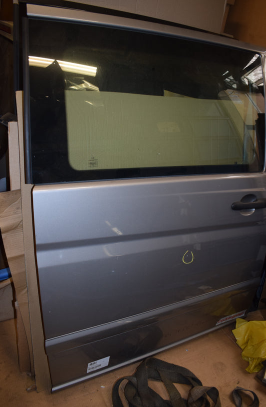 Original Mercedes w639 Viano Schiebetür rechts a6397302005 Cubanitsilber
