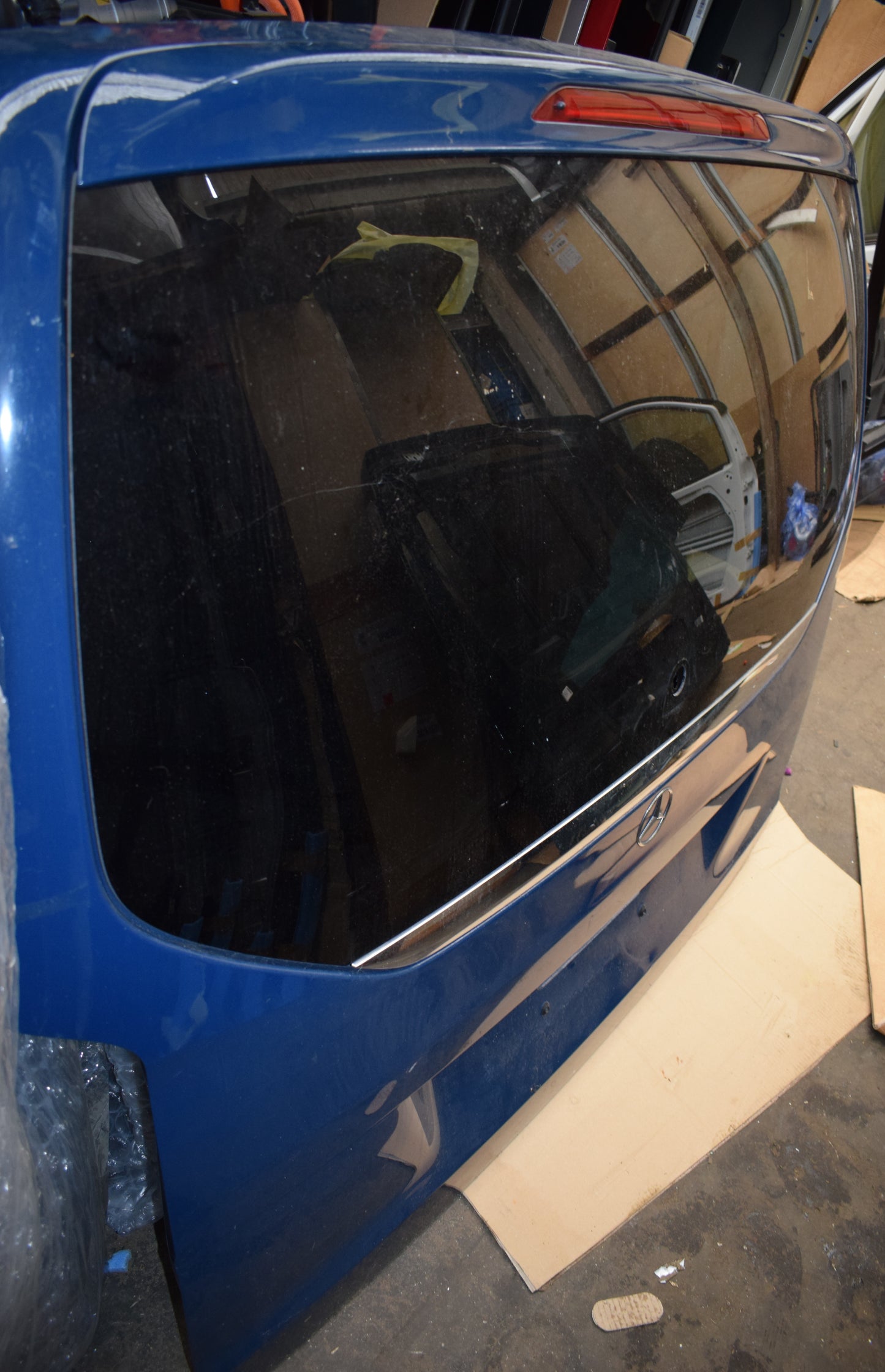 Original Mercedes w447 V Klasse Heckklappe Blau Tür